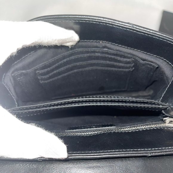 ❌SOLD- YSL toy loulou silver hardware - Picture 4 of 15